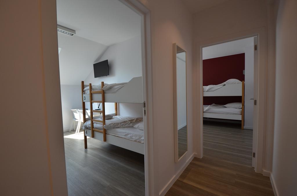 Auberge Des 3 Fontaines Auderghem ภายนอก รูปภาพ