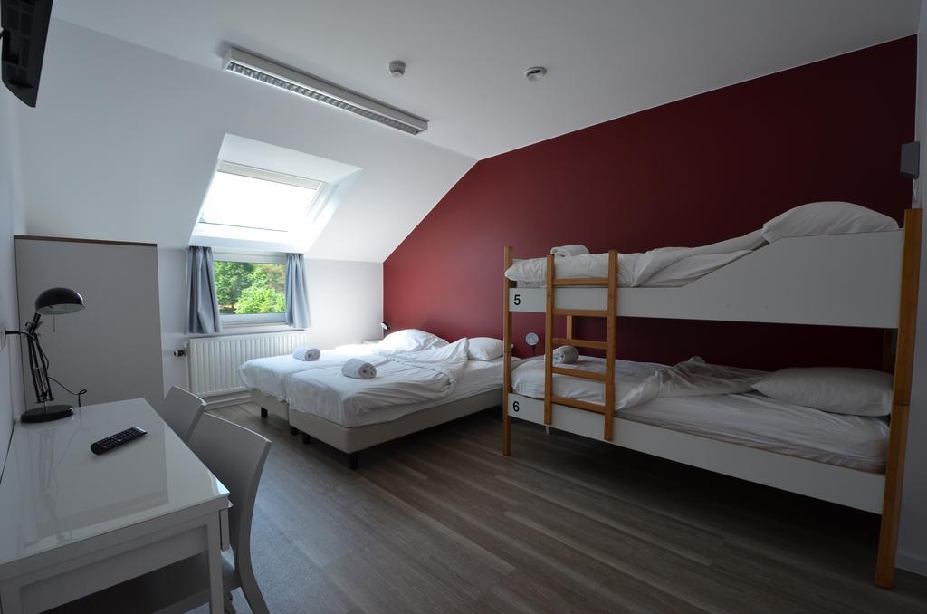 Auberge Des 3 Fontaines Auderghem ภายนอก รูปภาพ